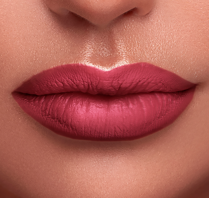 Карандаш для губ ART SOFFIO Lovely Ruby/Роскошный Рубин